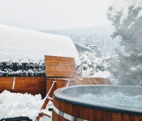 Gościniec pod Skrzycznem SAUNA & JACUZZI- 15 metrów od stoku