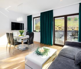 HELLO Apartament z ogrodem - Alpina