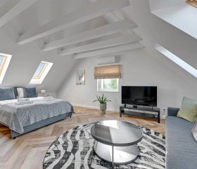 Lion Apartments - Comfy Family House