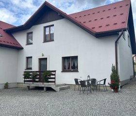Pokoje w Czorsztynie nad jeziorem Czorsztyńskim zimą i latem .Zapraszamy 