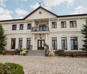 Pałac Uniejów