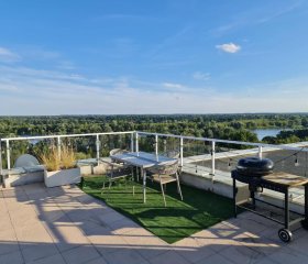 Perfect Stay - "Best View Penthouse" - free parking