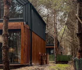 DOMEK LABA CHAŃCZA nad zalewem, domek w lesie z opcją balii NA WYŁĄCZNOŚĆ, ANTRESOLA