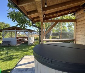 Apartament Słoneczna Dolina Magurki bania jacuzzi balia ogrodowa Szczyrk-Wilkowice