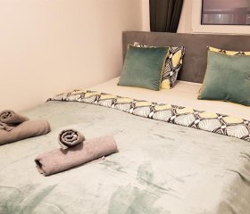 Centrum Warszawy - City Center the best places, metro Centrum & Świętokrzyska, partial view of the Palace of Culture