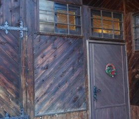 Holiday Home Patchwork Barn