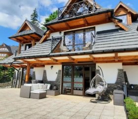 apartament Nad Doliną z tarasem i jacuzzi