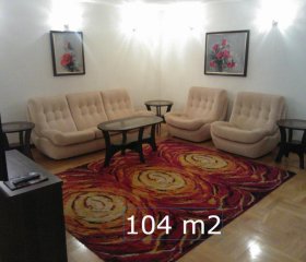 Apartment Nowiniarska near the Old Town