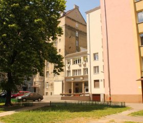 Central Warsaw Apartment