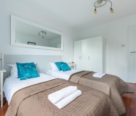 UNITApartament Short Rent Apartment in Warsaw by Metro Station Rondo ONZ Apart with 3bedrooms 22