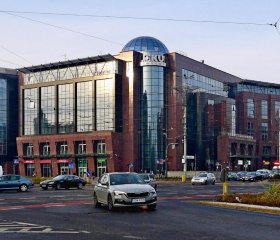 Main Street Apartment - Old Town