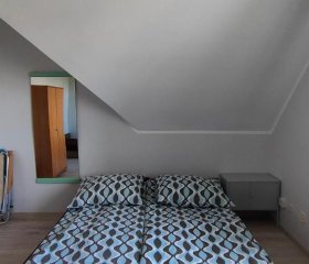 Pokoje blisko morza przy promenadzie