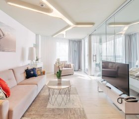 Apartament z widokiem na morze z aneksem kuchennym i basenem Ultra MARINE