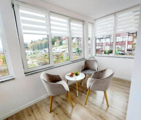 APART KARKONOSZE - Klimatyzowany Apartament Charlotte Karpacz na deptaku z parkingiem w cenie