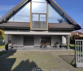 Dom Na Brzoskwiniowej