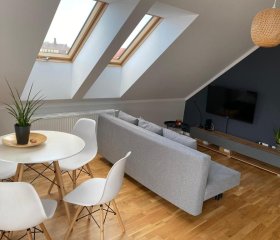 RUBY Apartment- self checkin 24h