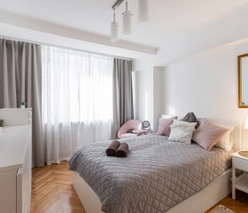 Golden Apartments Warsaw – One-Bedroom near POLIN Museum, Anielewicza