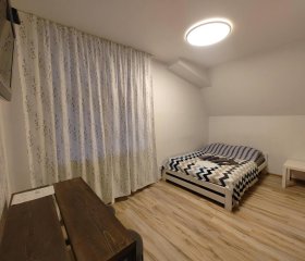 FurHouse