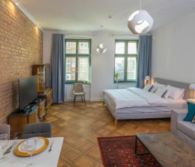 PROVENIR HOME STRZELECKA 25