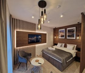 Brossa Apartments, 24h self check in, Klima, AirCond