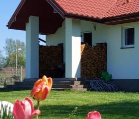 Wygodny Dom na Ponidziu z Basenem