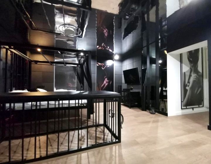 Nocleg Apartament dla dorosłych BDSM Luxxx Częstochowa, Częstochowa