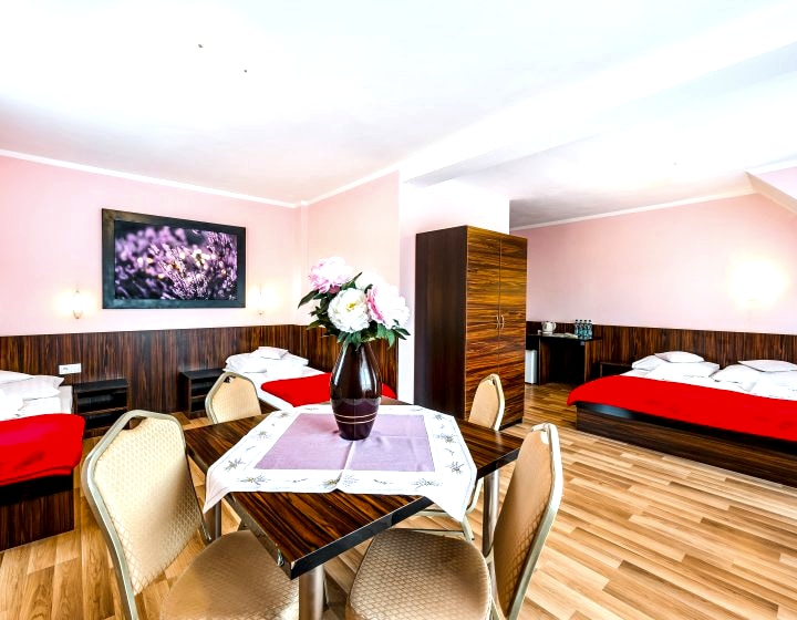 Nocleg VENA - Kameralny obiekt hotelowy w centrum Szczawnicy - noclegi ze śniadaniami, Szczawnica