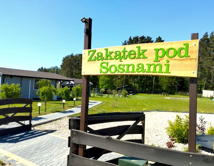 Zakątek pod Sosnami Idealny dla rodzin i grup przyjaciół