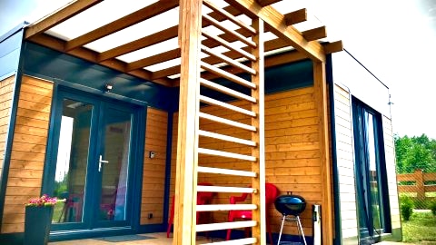 Cisy Resort II - idealny dla gości ze zwierzętami, ogrodzony teren na wyłączność