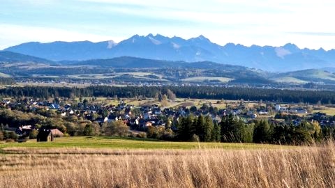PrzyStań nad Listepką domek nowoczesna stodoła z widokiem na Tatry, Gorce i Pieniny