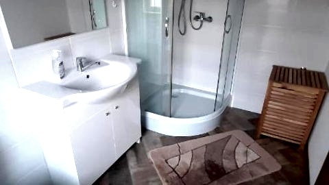 Apartament Pod Dębem