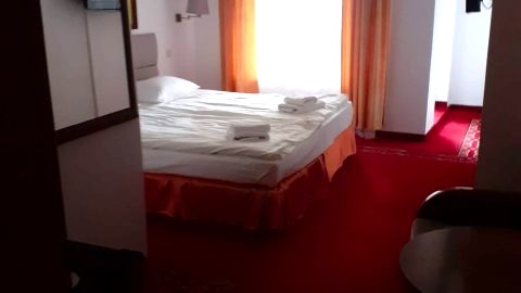 Apartament Elian w Hotelu ***