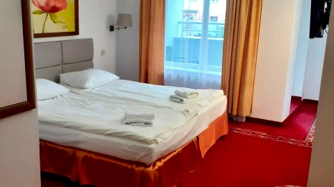 Apartament Elian w Hotelu ***