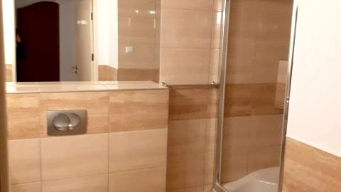 Apartament Elian w Hotelu ***
