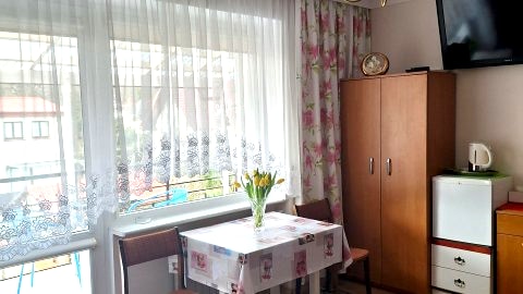 Willa pod Szczęśliwą 13-tką! Pokoje z tarasami i łazienkami