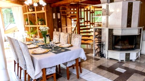 Willa Chruślice - basen sezonowy, sauna