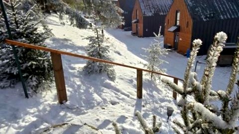 Osada Za gorami za lasami - Domki z widokiem na Snieznik