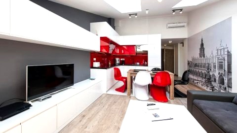 Cozy and Large 62 m2 Apartment with Air Conditioning, Old Town