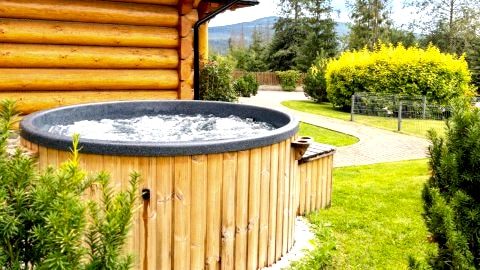 Mountain Base - Dwupoziomowy apartament "Przy lesie I" z prywatnym jacuzzi w Kościelisku