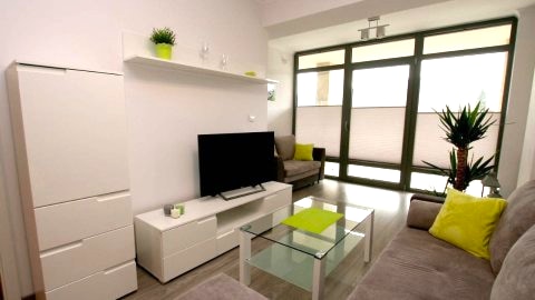 Tęczowe Wzgórze Apartament Oaza