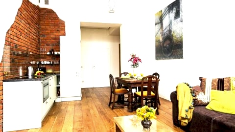 Old Town Brigue Apartment by Otium