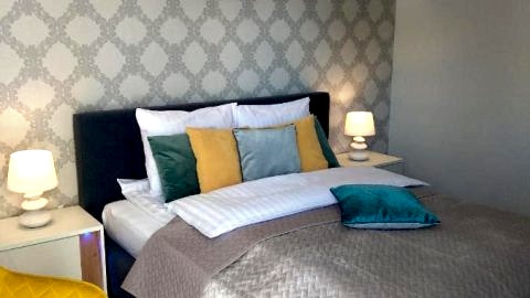 Apartament Cesarski Agnes z oddzielną sypialnią, parking