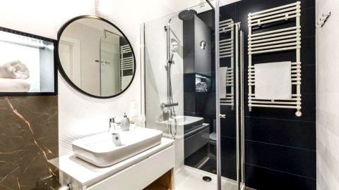 MYE Apartments - Ilumino