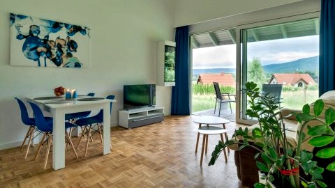 Domek Ale Fajnie - taras z widokiem na góry