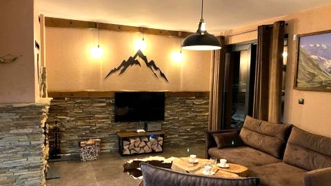 APARTAMENT KAUKAZ