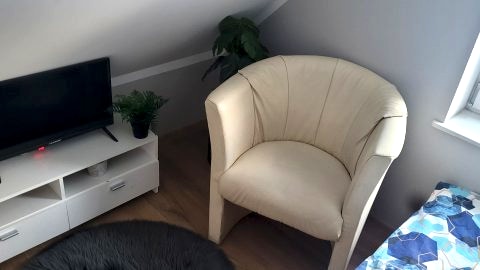Uroczy domek nad rzeką Bug