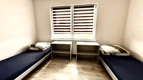 Noclegi pokoje pracownicze kwatery hostel Leszno Bukówiec Górny Nowe Tanie