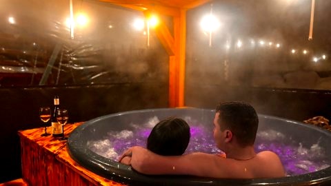 Domki z jacuzzi i sauną