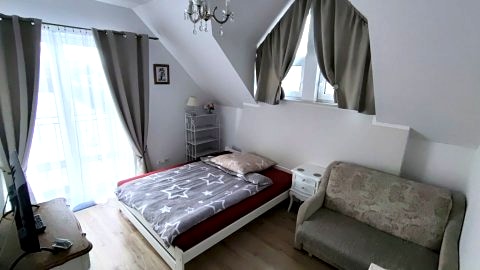 Pokój z łazienką 