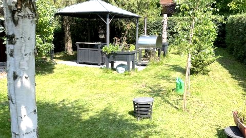 Apartament 60 m kw z 3 balkonami, widok na gory. Ogrod do dyspozycji, garaz.